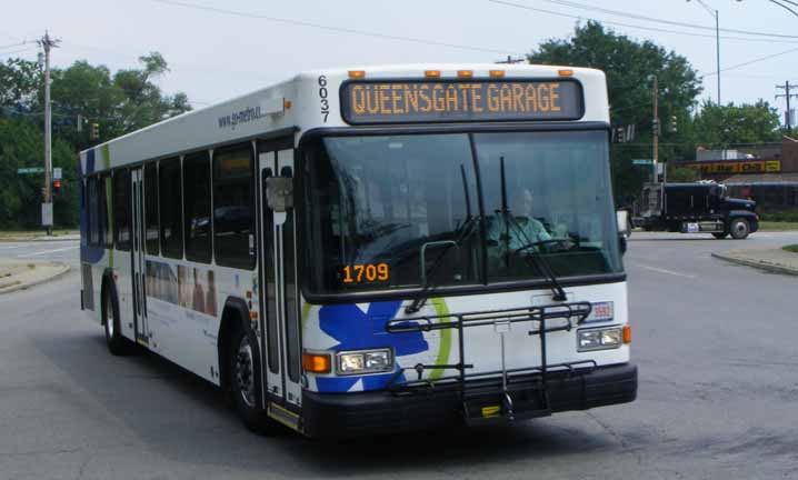 Go-Metro Cincinnati Gillig Advantage 6037
